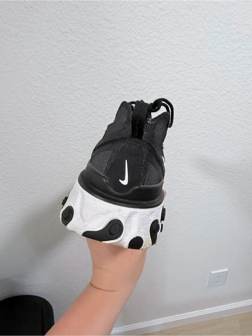 Nike Black and White element react 87